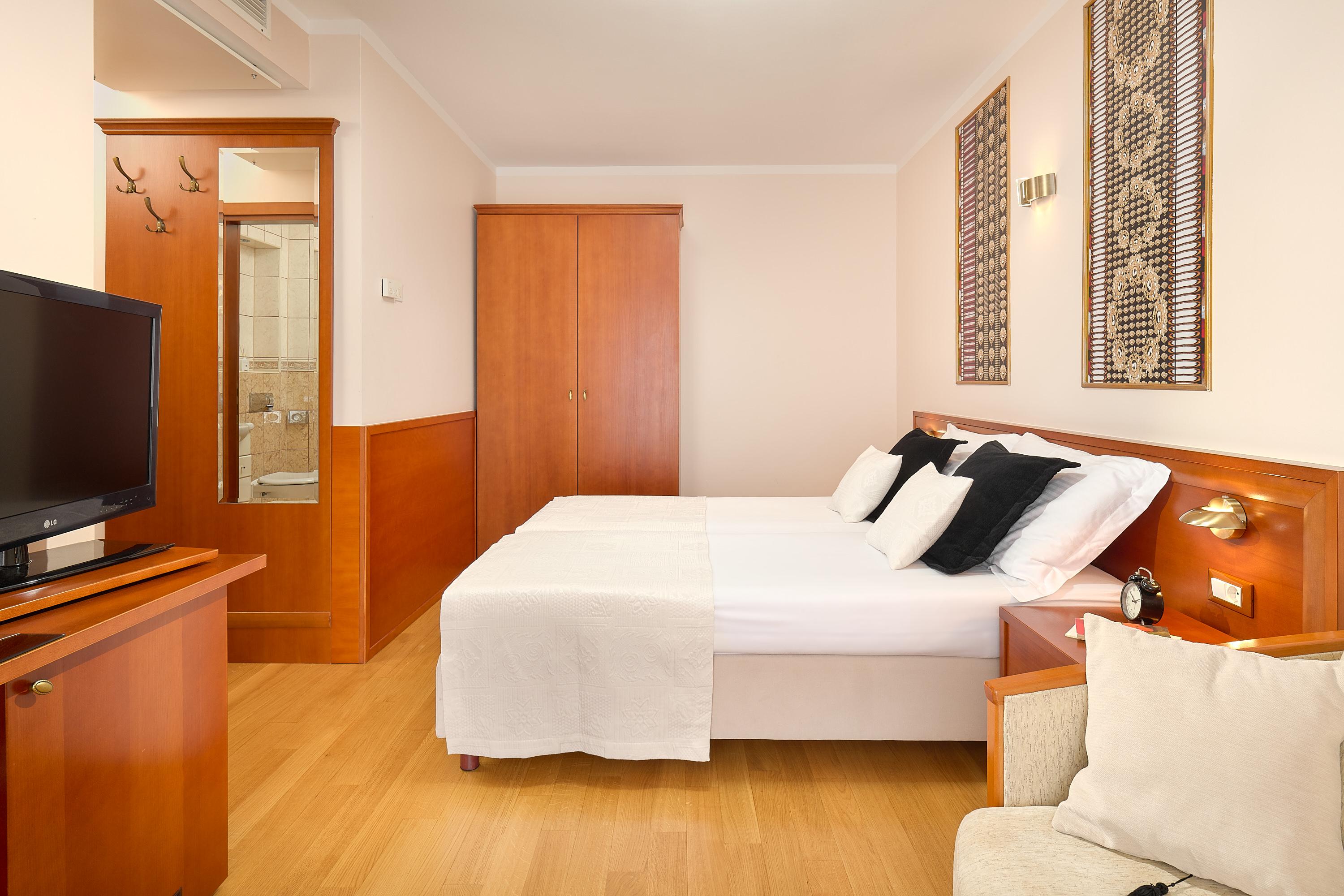 Hotel Villa Andrea Tucepi Luaran gambar
